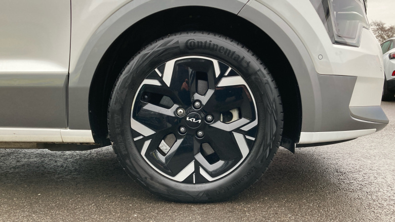 Kia Niro 150kW 4 65kWh 5dr Auto Electric Estate